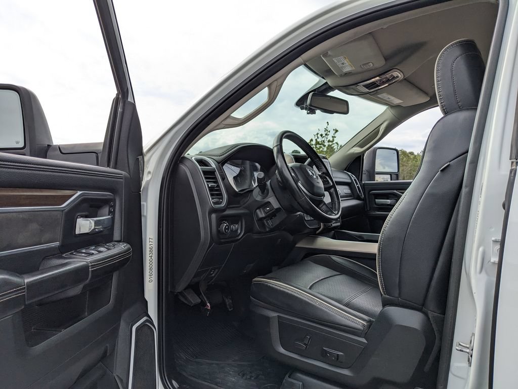 Used 2023 RAM 2500 Laramie AWD/4WD image 45