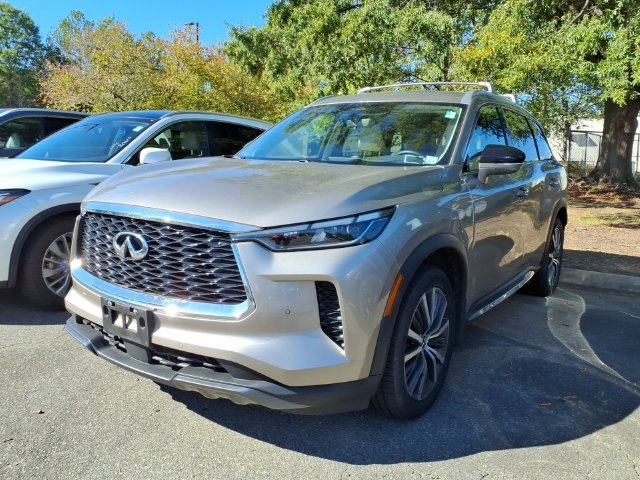 Used 2023 INFINITI QX60 Sensory w/ Vision Package