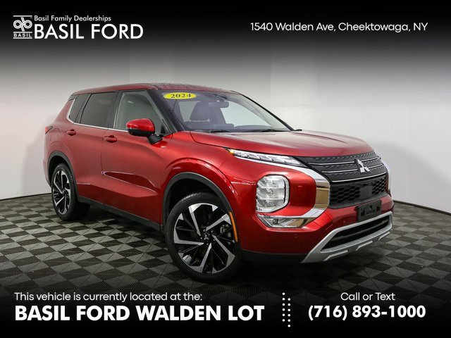 Used 2024 Mitsubishi Outlander SE