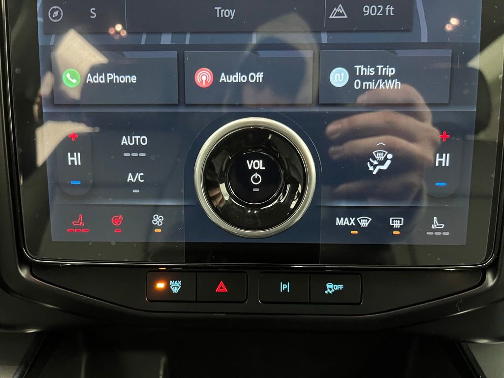 New 2025 Ford F150 Lightning Flash image 7