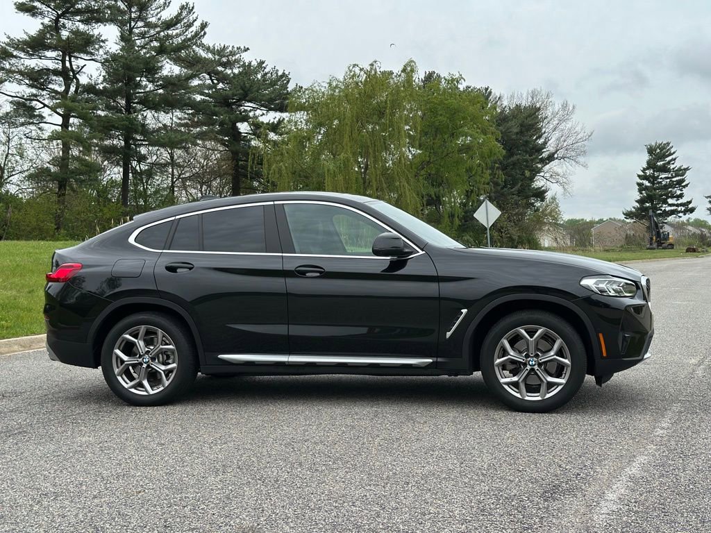 Certified 2023 BMW X4 xDrive30i w/ Premium Package AWD/4WD image 8