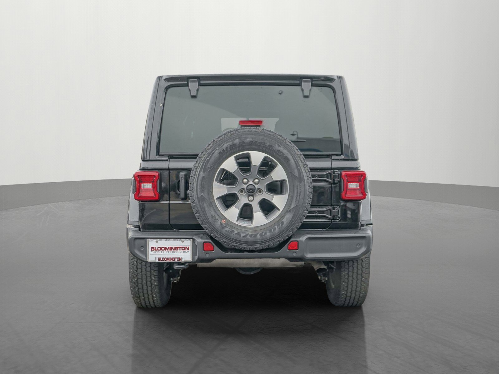 Used 2021 Jeep Wrangler Unlimited Sahara w/ LED Lighting Group image 6