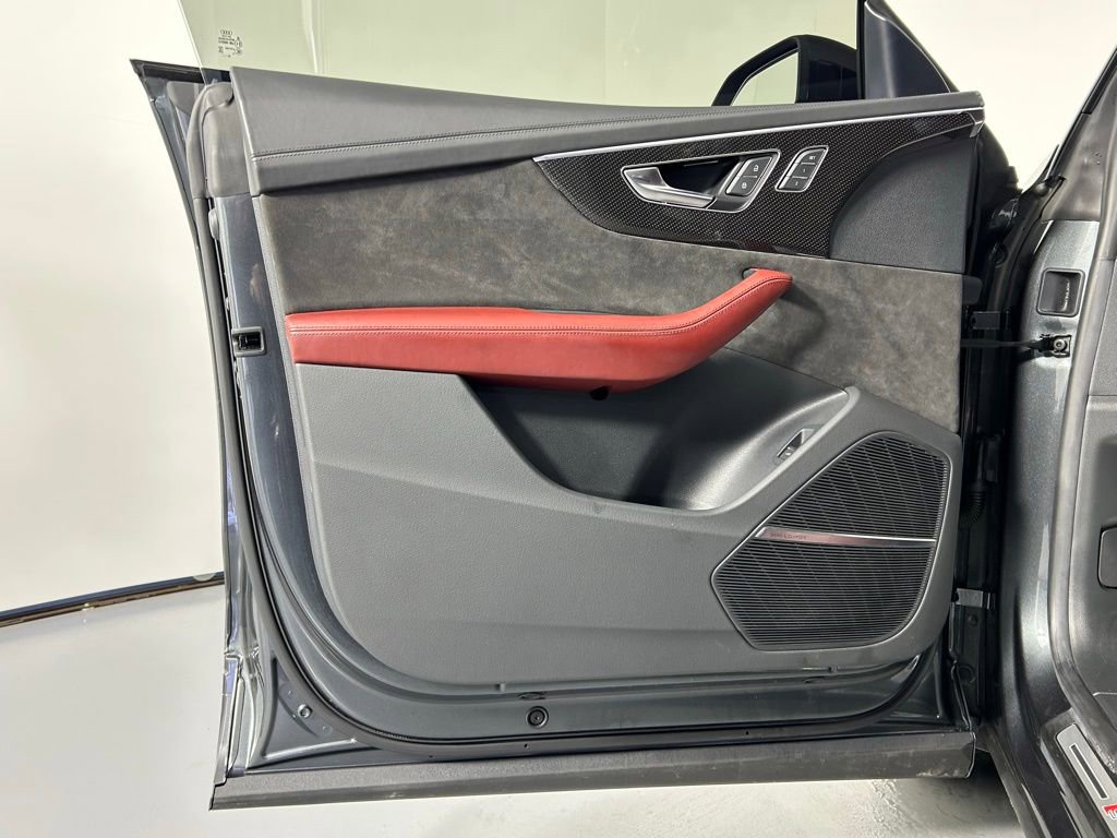 Used 2020 Audi SQ8 Prestige w/ Prestige Package image 36