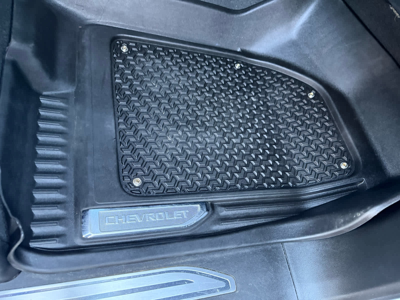 Used 2024 Chevrolet Silverado 1500 RST w/ Protection Package image 8