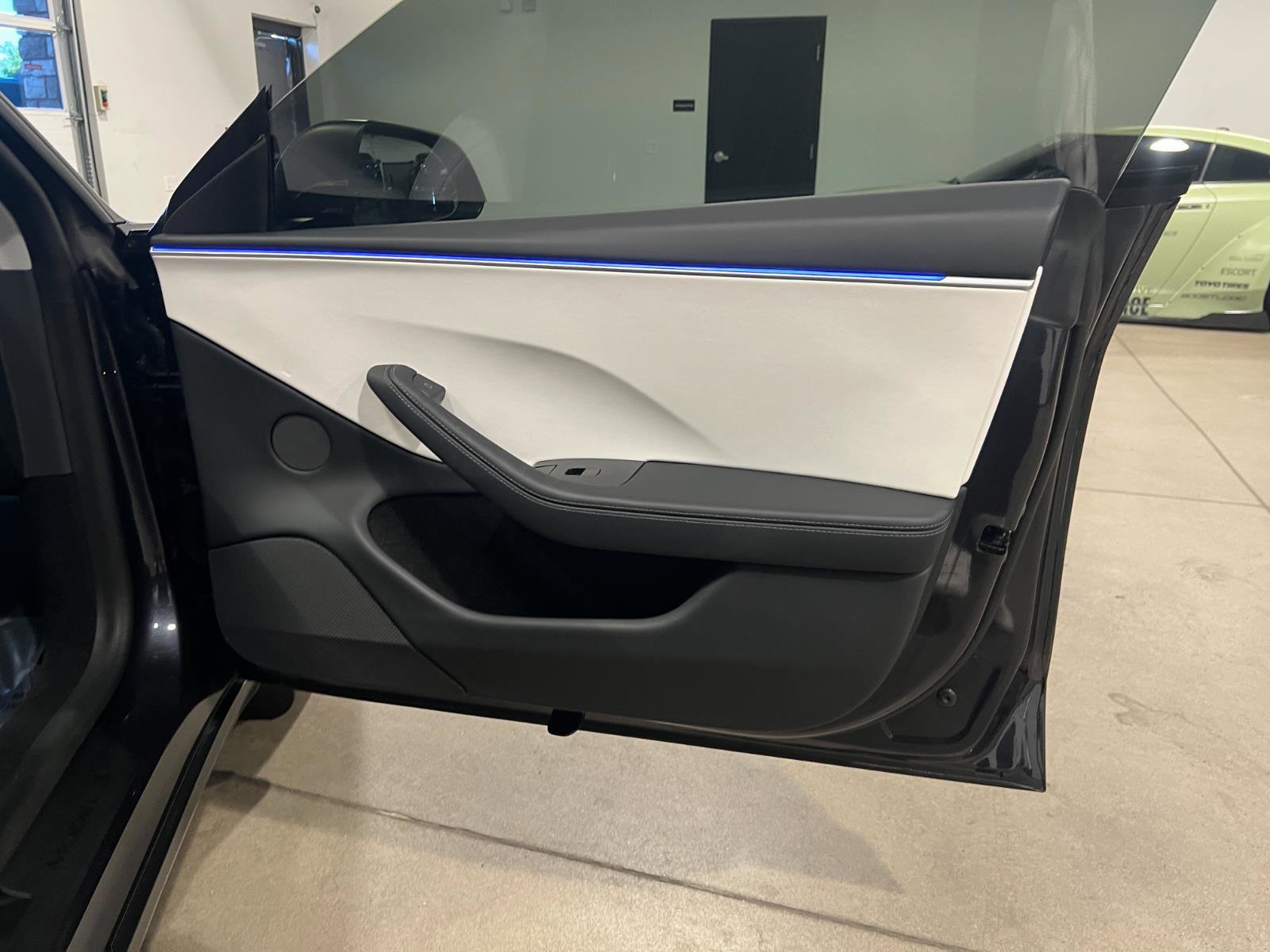 Used 2024 Tesla Model 3 Performance AWD/4WD image 41