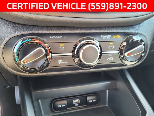Certified 2025 Kia Soul LX FWD image 18