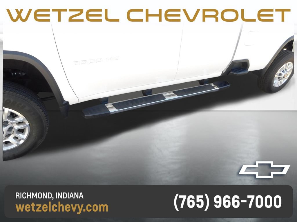 Used 2024 Chevrolet Silverado 2500 LT w/ Convenience Package AWD/4WD image 15