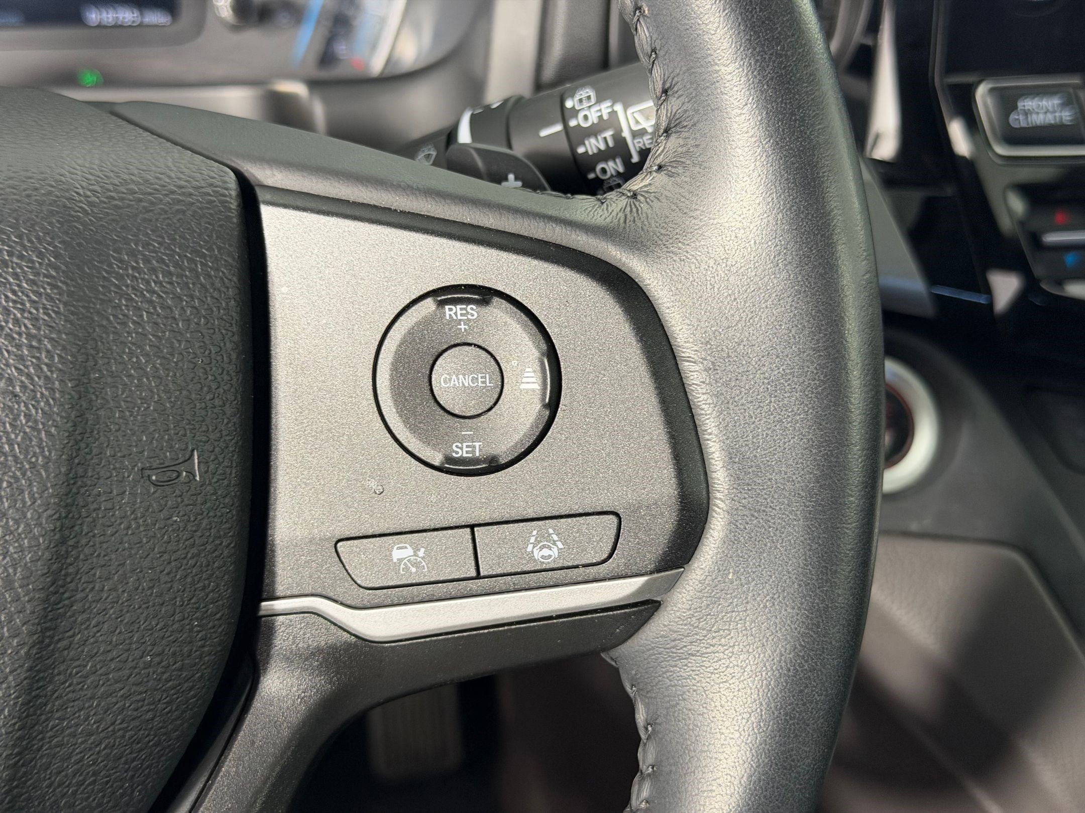 Used 2023 Honda Odyssey EX-L image 25