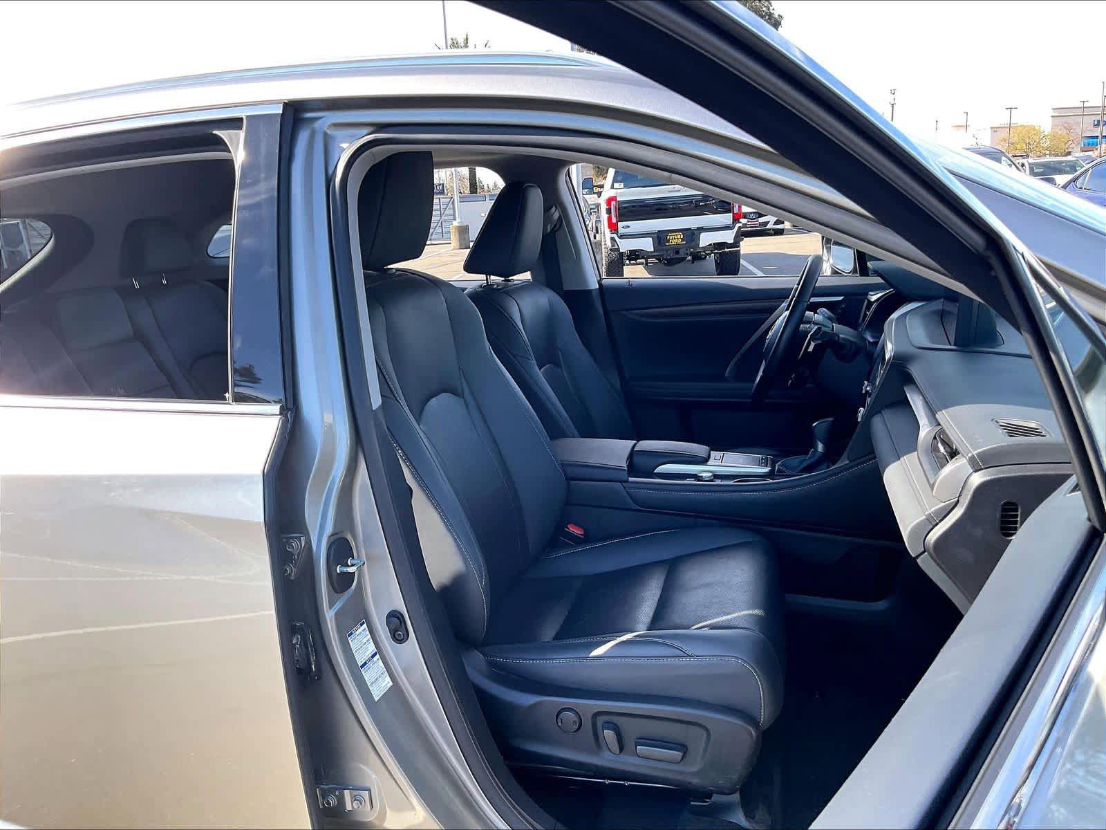 Used 2022 Lexus RX 450h AWD w/ Premium Package image 9