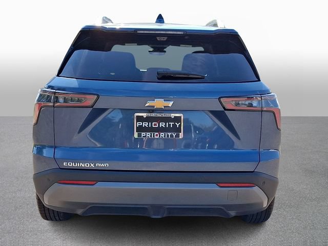 Used 2025 Chevrolet Equinox LT w/ Convenience Package II AWD/4WD image 5