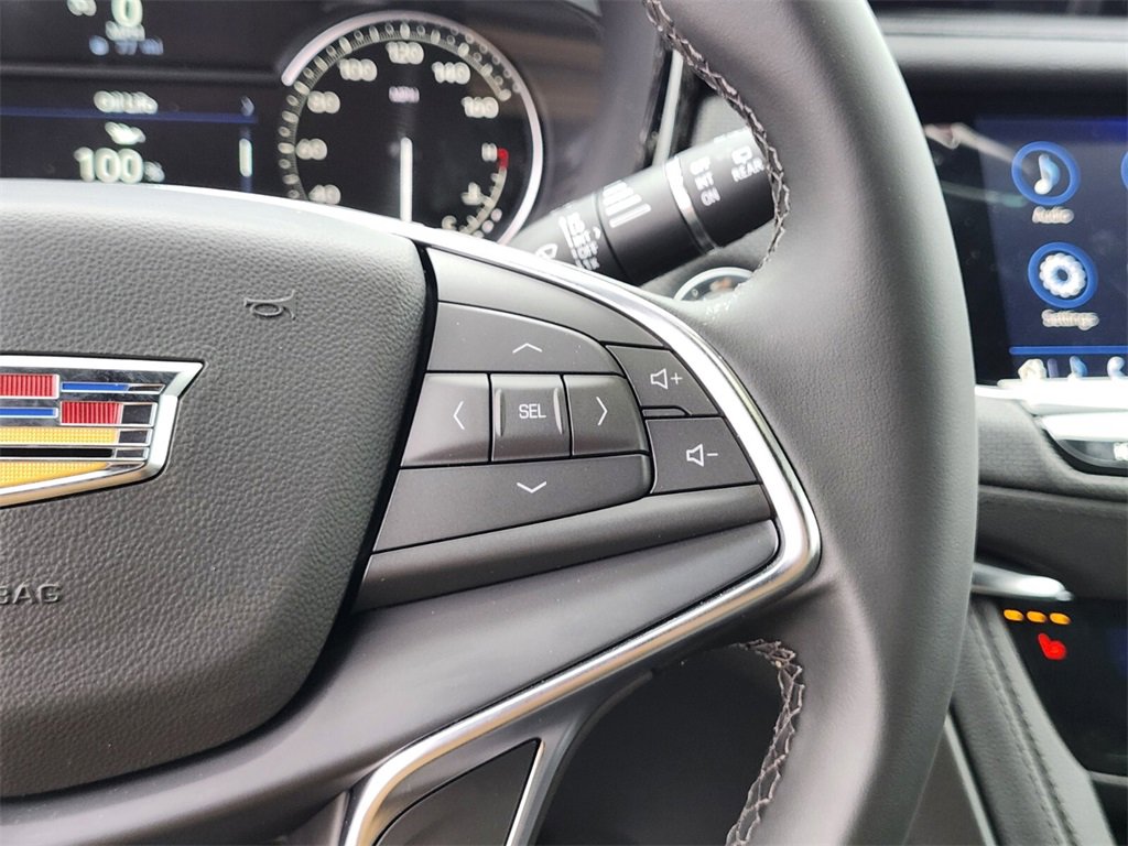 New 2026 Cadillac XT5 Luxury w/ LPO, Floor Liner Package image 27