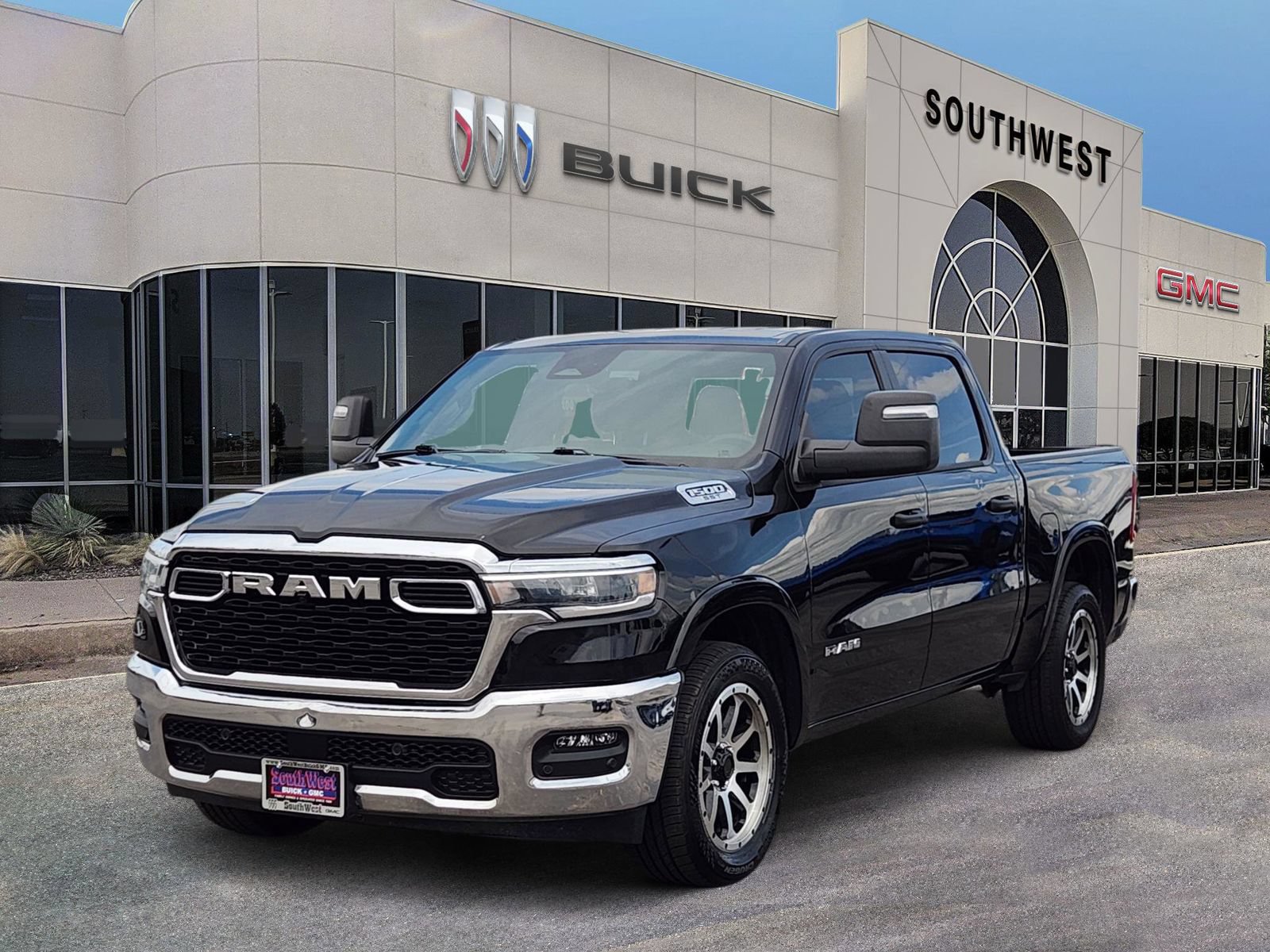 Used 2025 RAM 1500 Lone Star AWD/4WD video 2