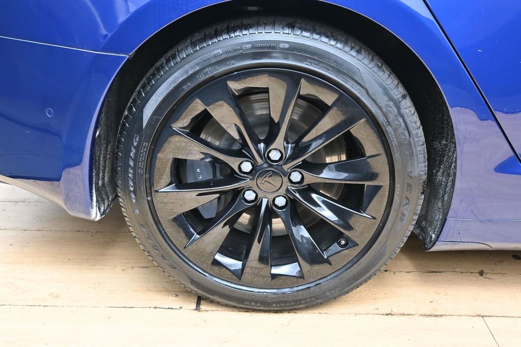 Used 2020 Tesla Model S Long Range Plus AWD/4WD image 12