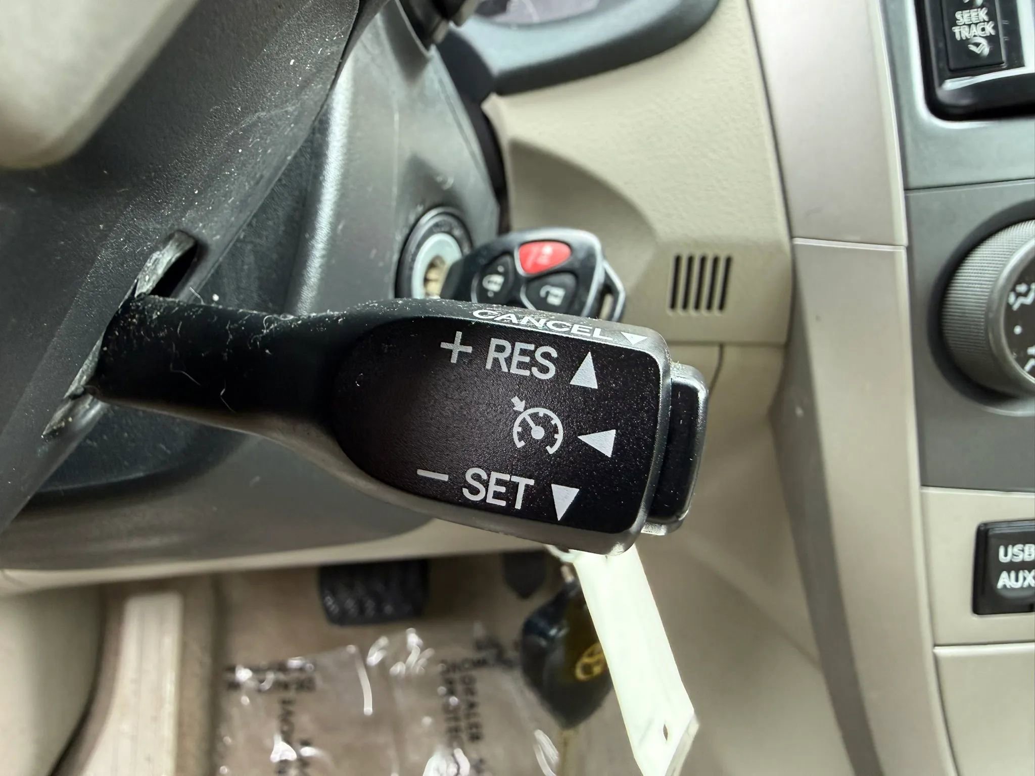 Used 2013 Toyota Corolla LE FWD image 31