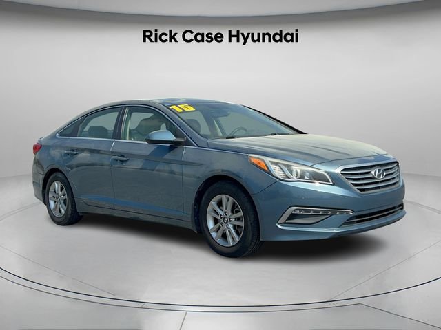 Used 2015 Hyundai Sonata SE w/ Option Group 09 image 8