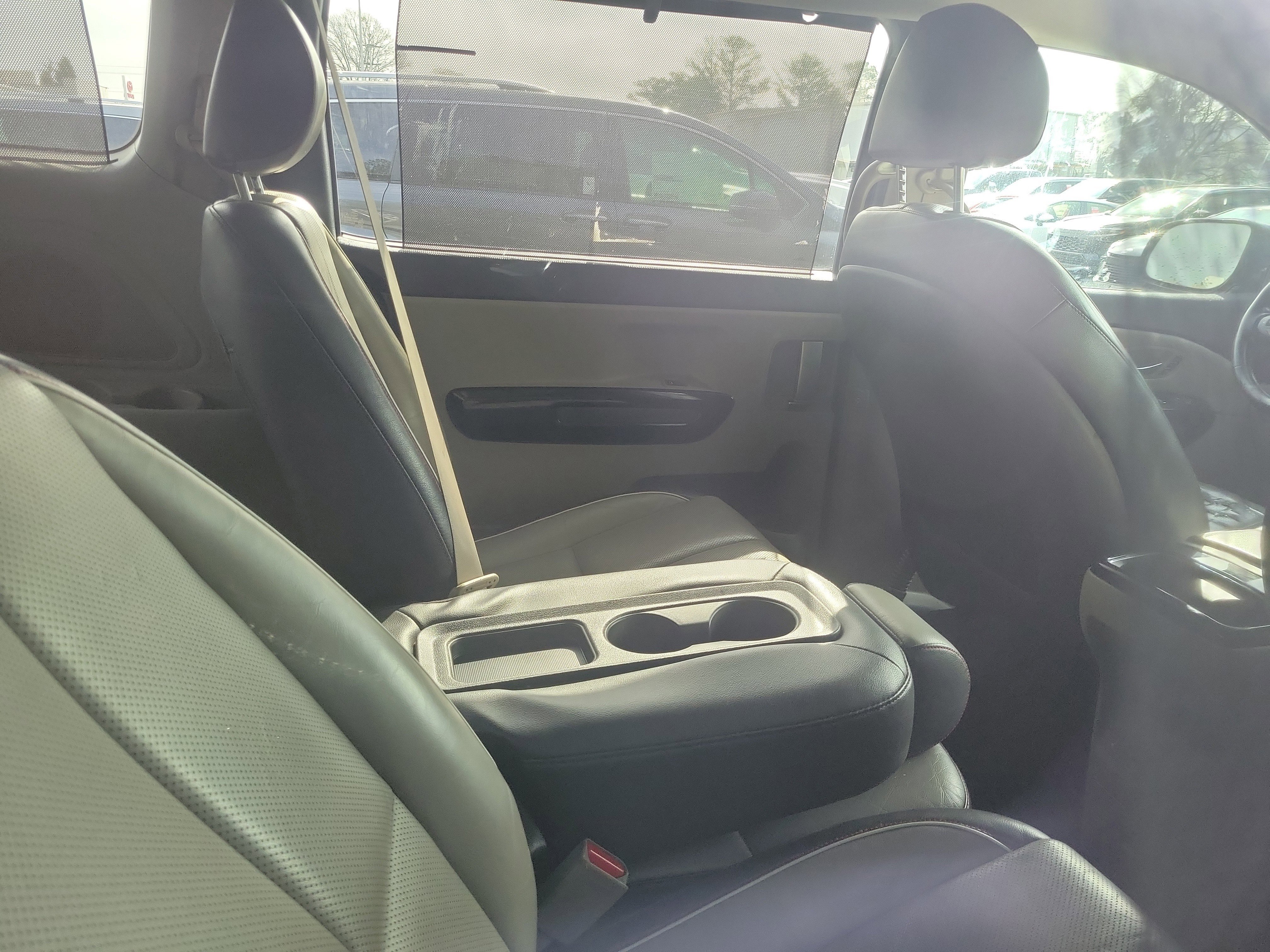 Used 2016 Kia Sedona EX image 8