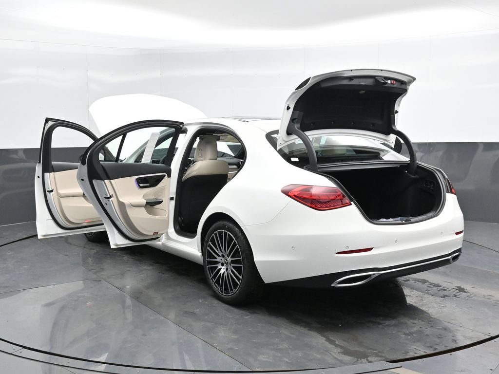 Used 2025 Mercedes-Benz C 300 4MATIC Sedan image 53