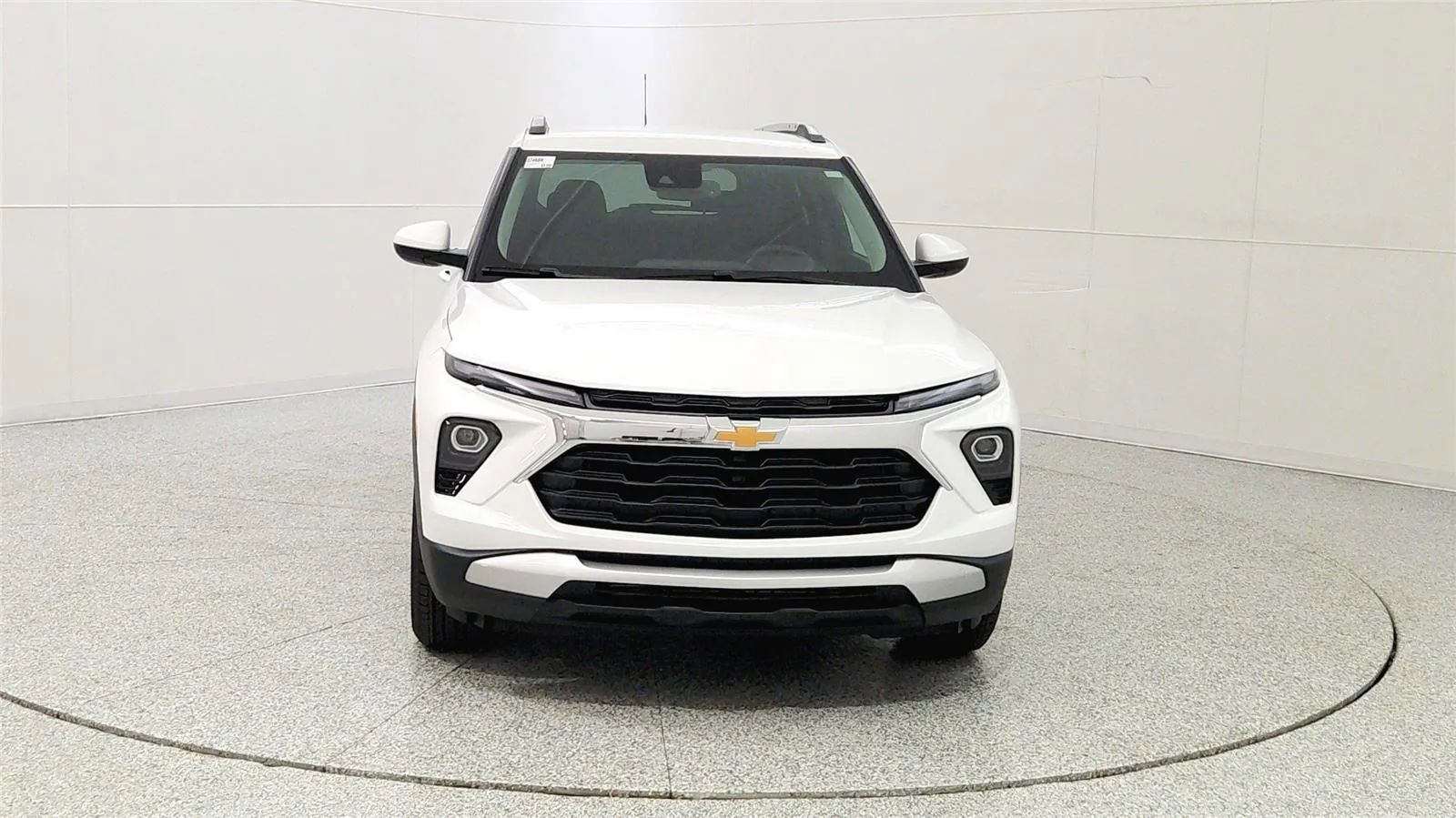 New 2026 Chevrolet TrailBlazer LT w/ Convenience Package image 2
