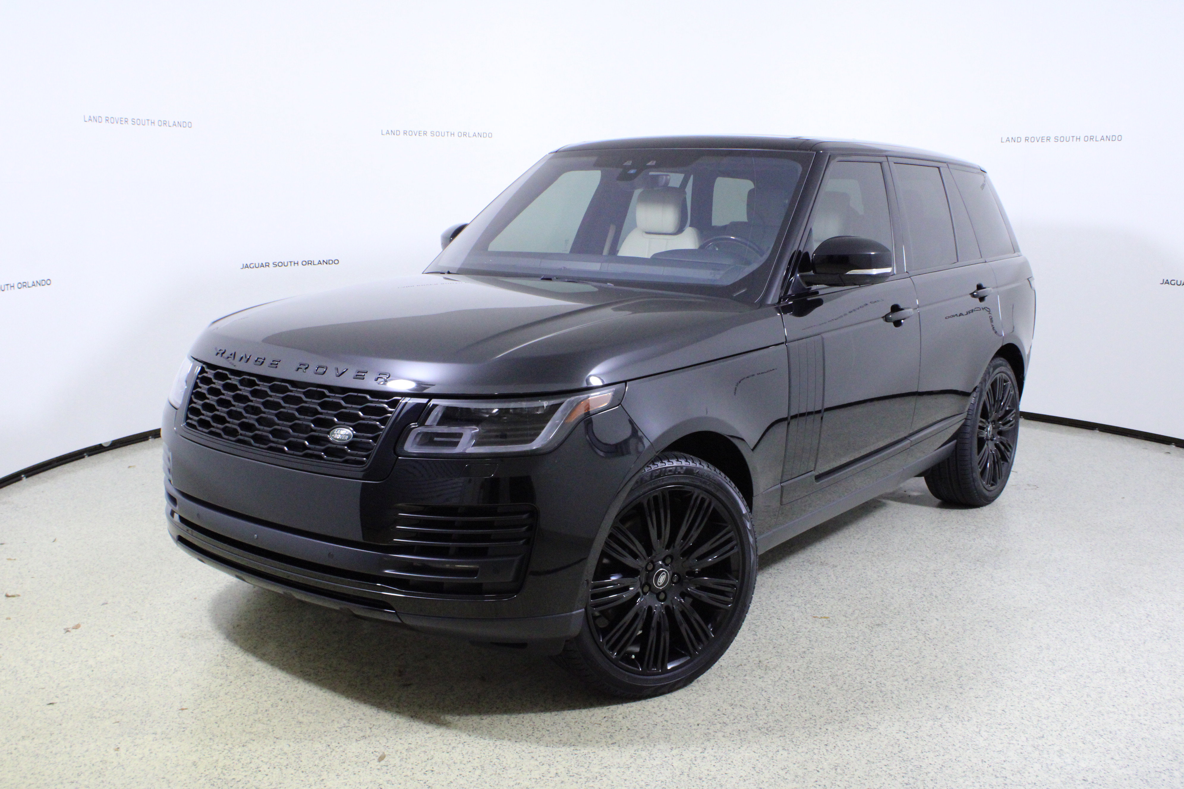 Used 2022 Land Rover Range Rover Westminster Edition AWD/4WD image 1