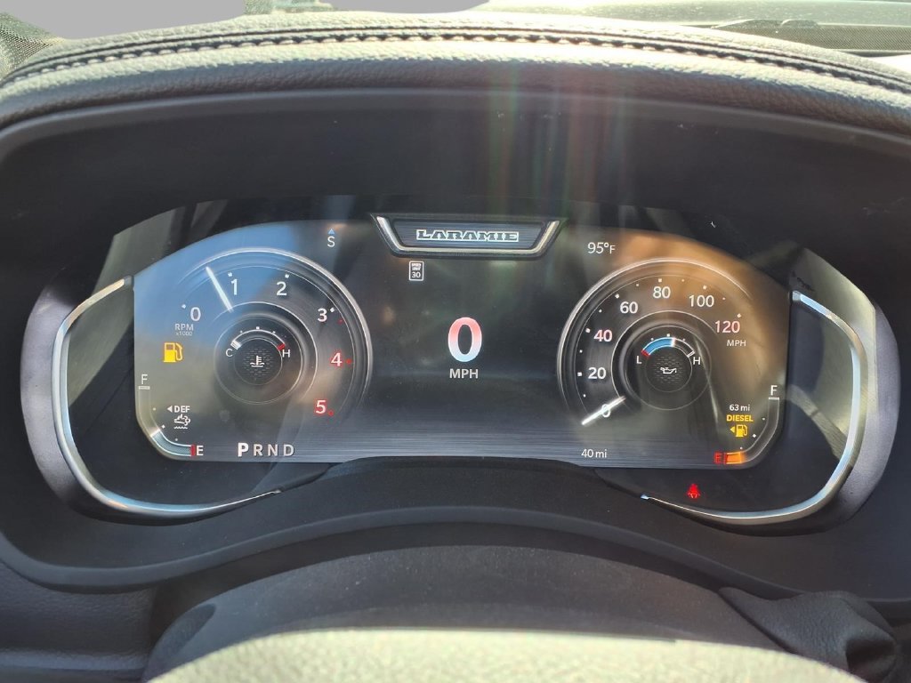 New 2027 RAM 3500 Laramie AWD/4WD image 14