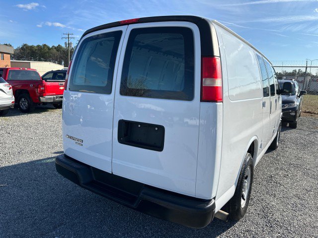 Used 2011 Chevrolet Express 1500 image 8