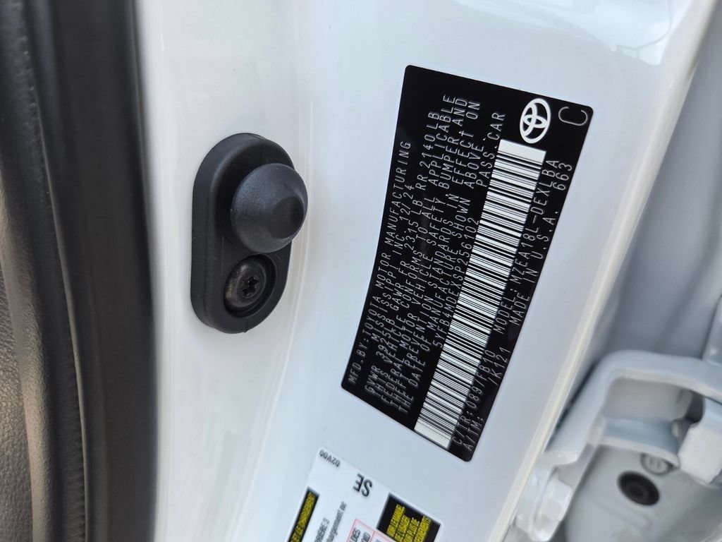 Certified 2025 Toyota Corolla LE FWD image 17