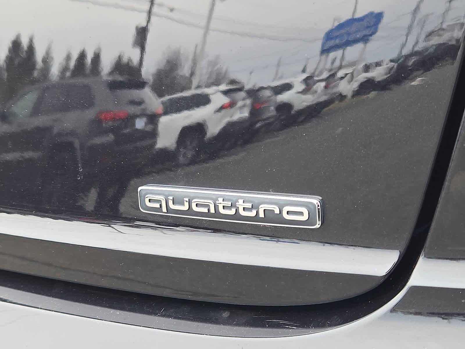 Used 2019 Audi Q8 Prestige image 30