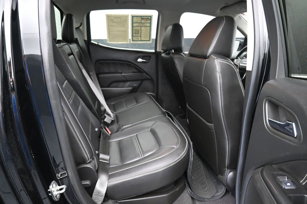 Used 2022 GMC Canyon Denali RWD image 12