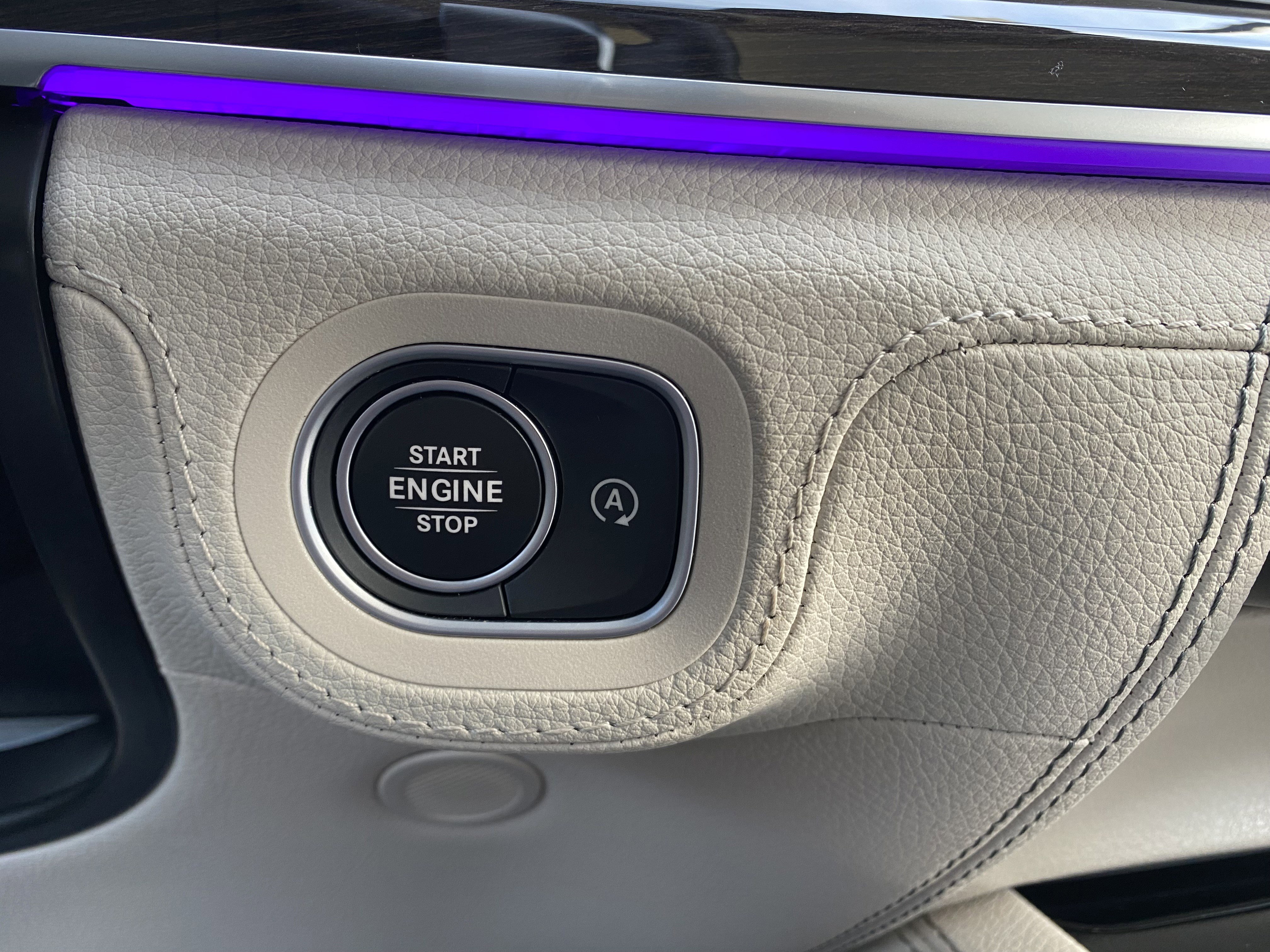 Used 2024 Mercedes-Benz GLE 350 4MATIC image 29