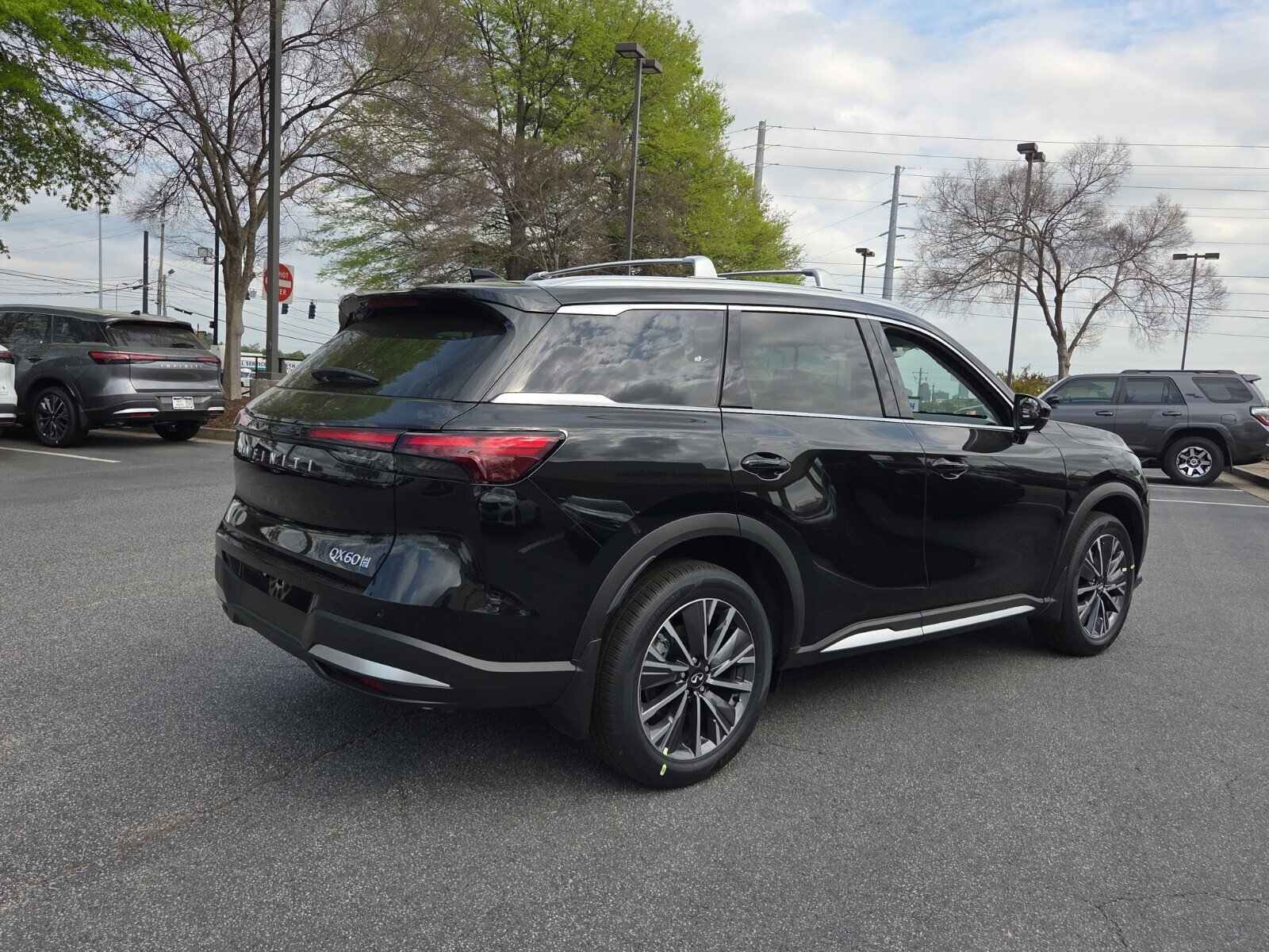 New 2026 INFINITI QX60 Luxe w/ Cargo Package image 6