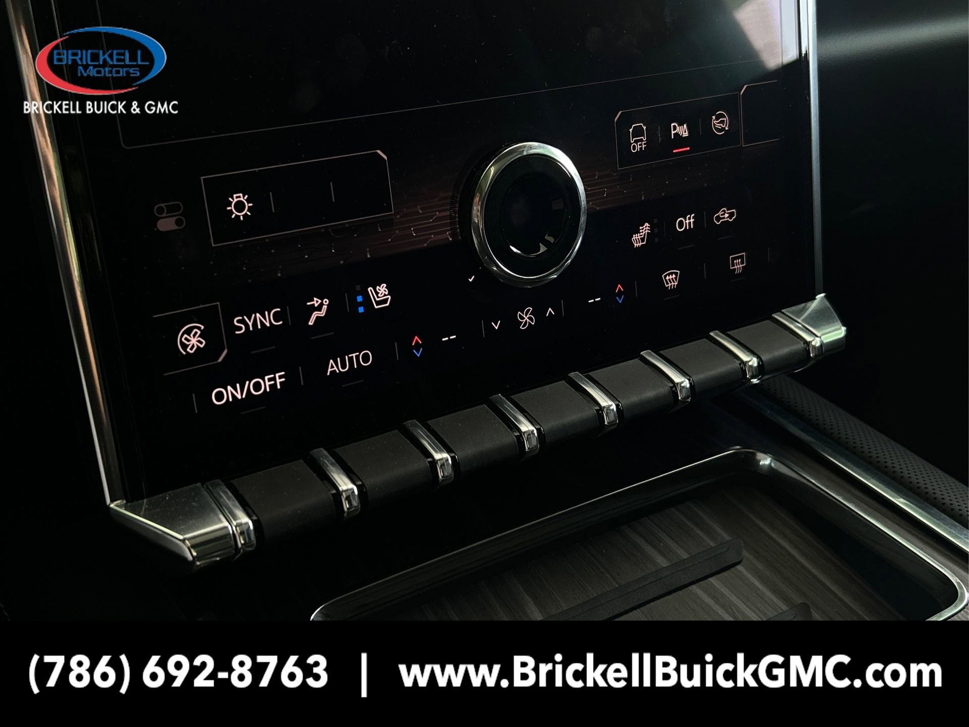 New 2025 GMC Sierra EV Denali image 28