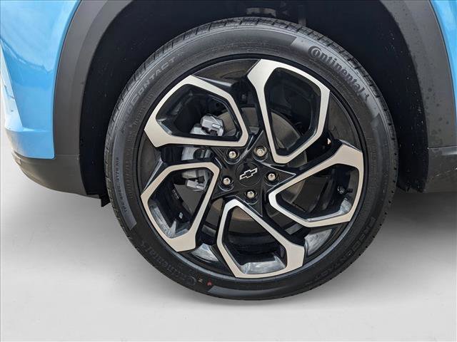 New 2025 Chevrolet Trax RS w/ Driver Confidence Package image 11