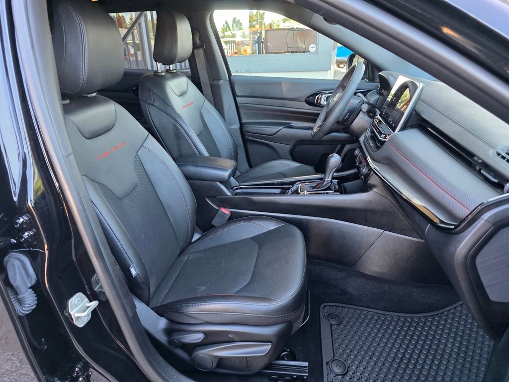 Used 2023 Jeep Compass Trailhawk image 24