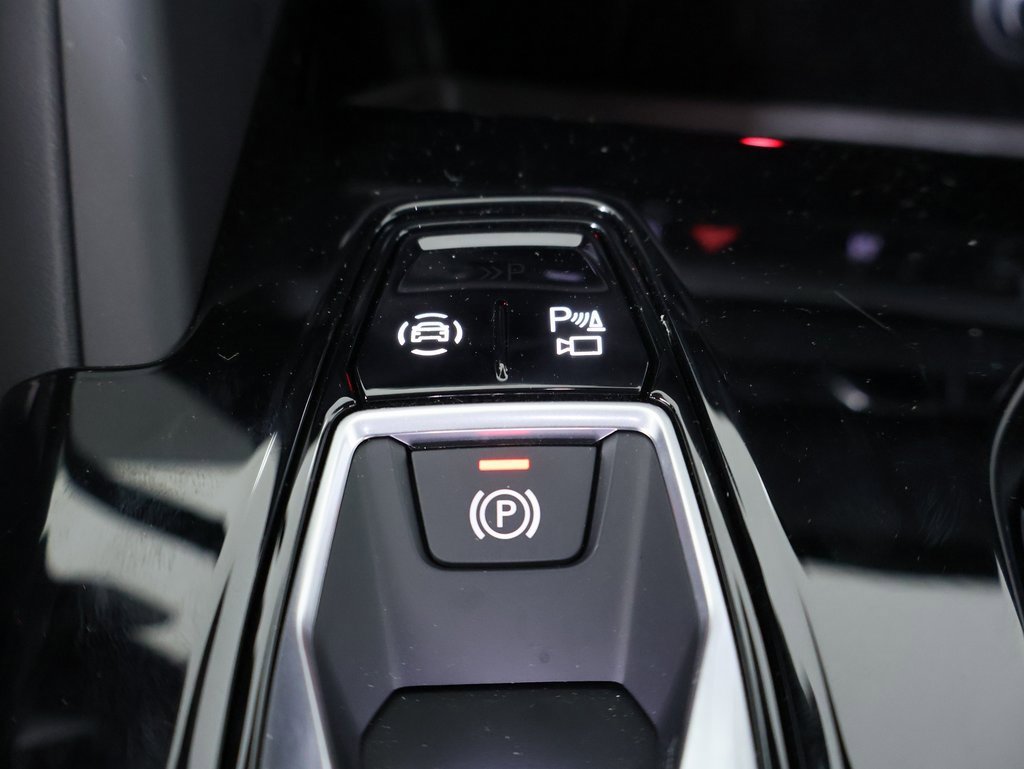 New 2025 Audi Q5 Prestige image 4