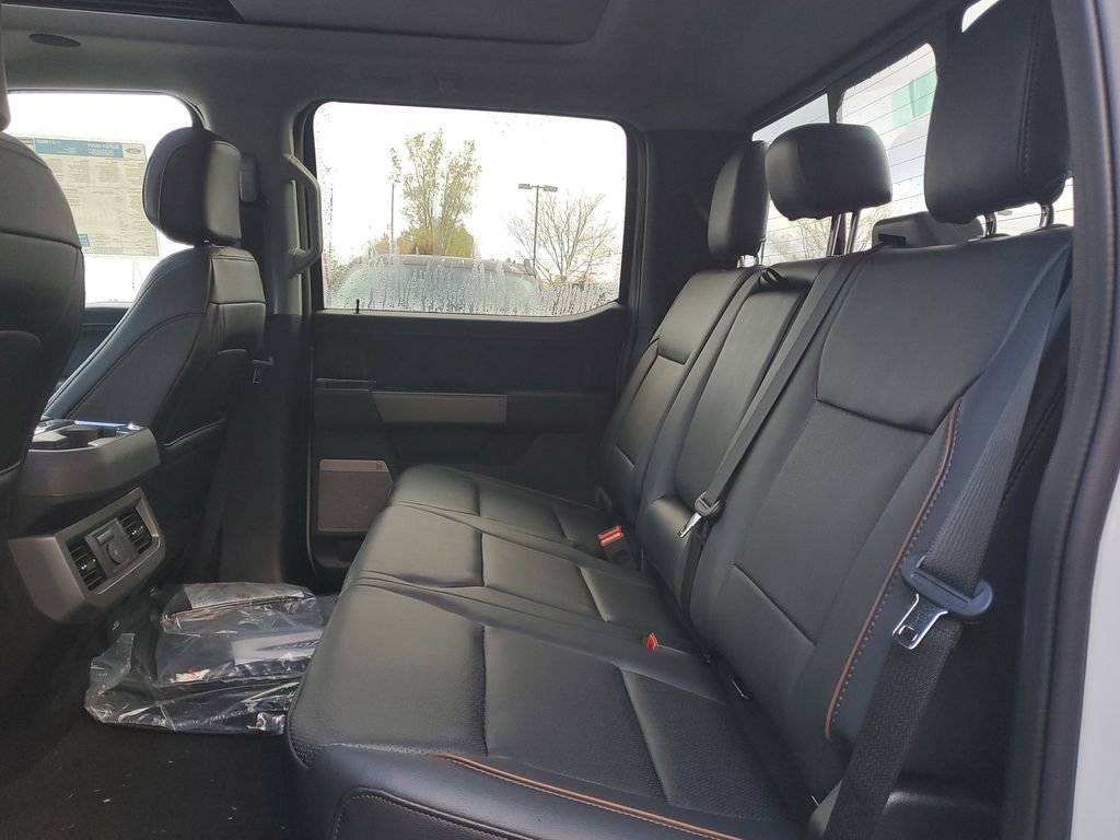 New 2026 Ford F350 Lariat image 29