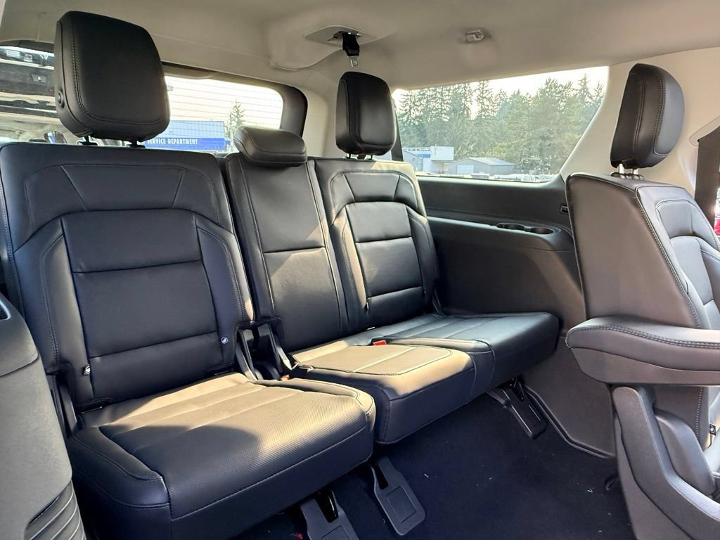 New 2027 Lincoln Navigator L Premier AWD/4WD image 25