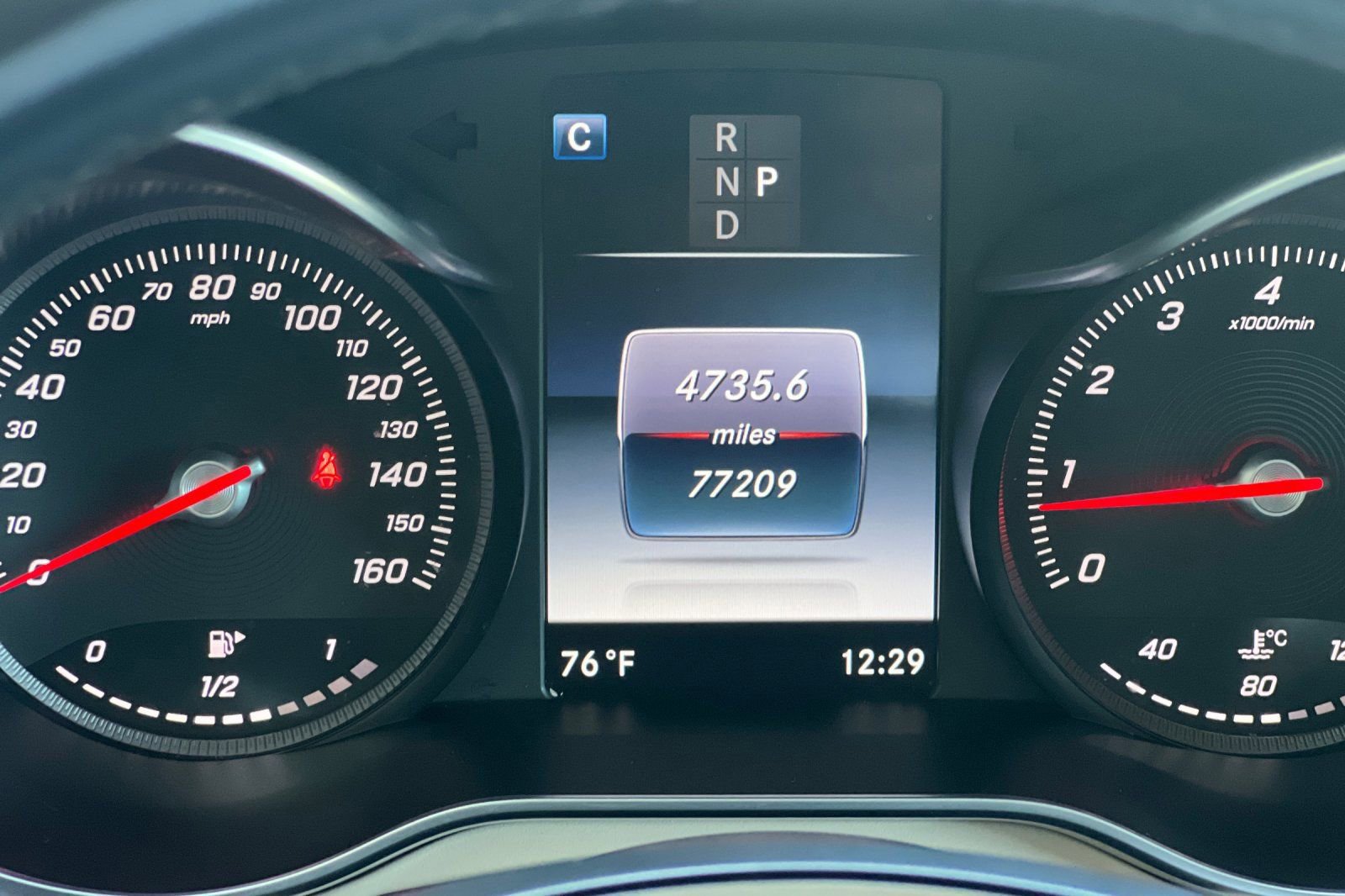 Used 2017 Mercedes-Benz GLC 300 4MATIC image 31