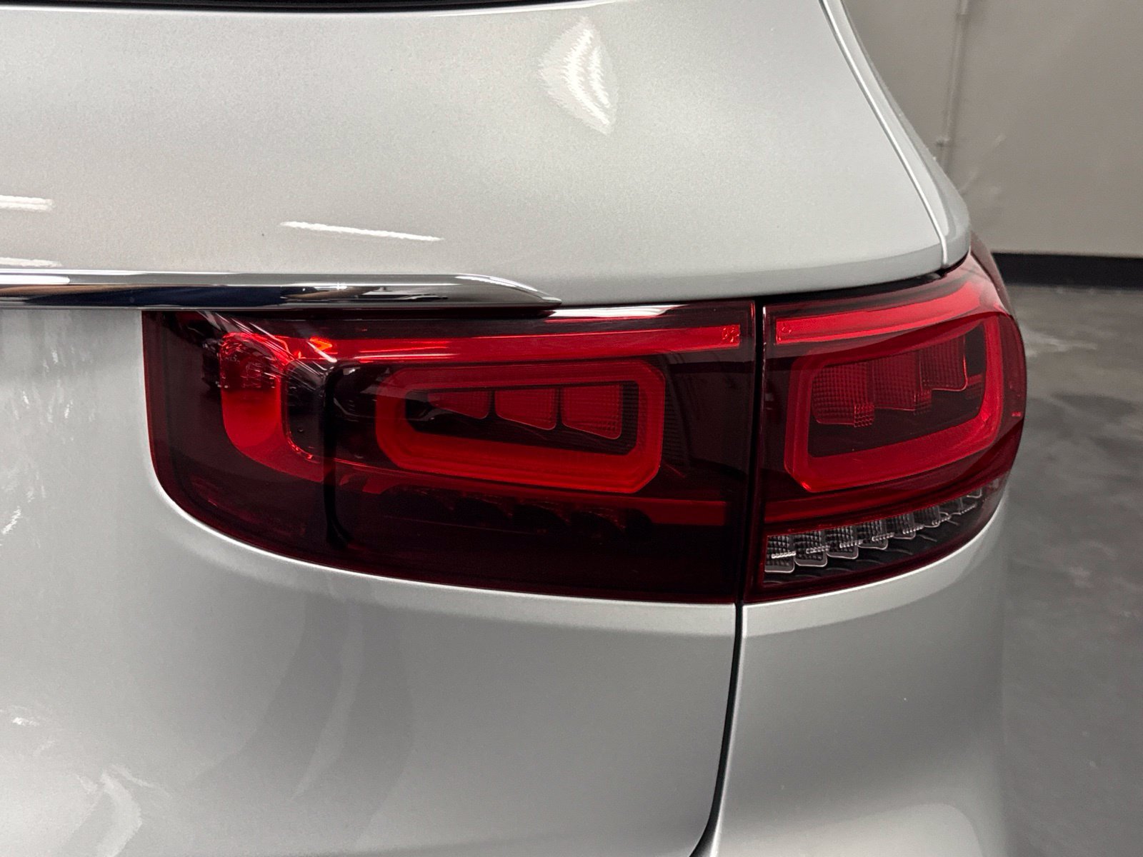 Certified 2023 Mercedes-Benz GLB 250 image 14