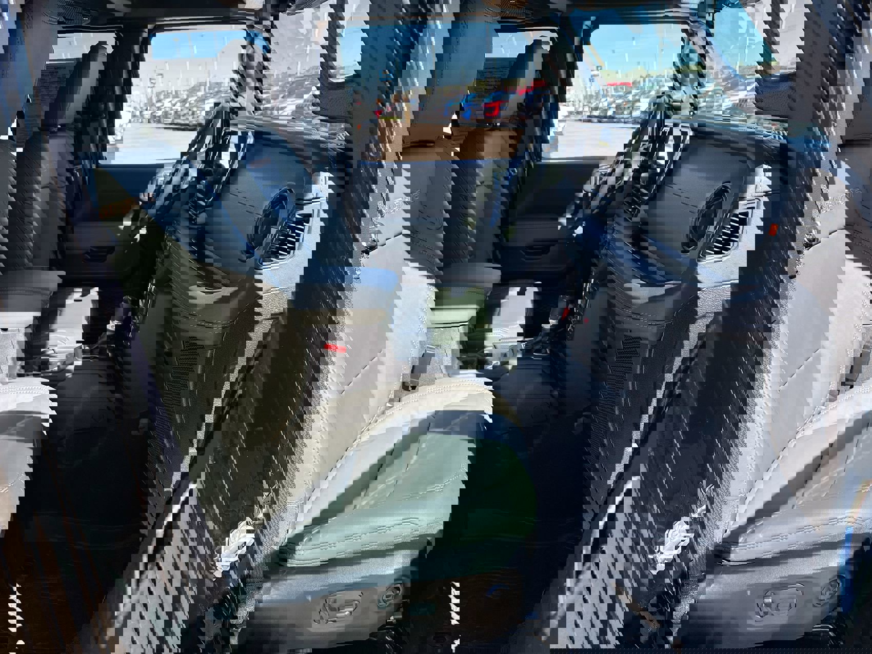 Used 2025 Jeep Gladiator Mojave image 24