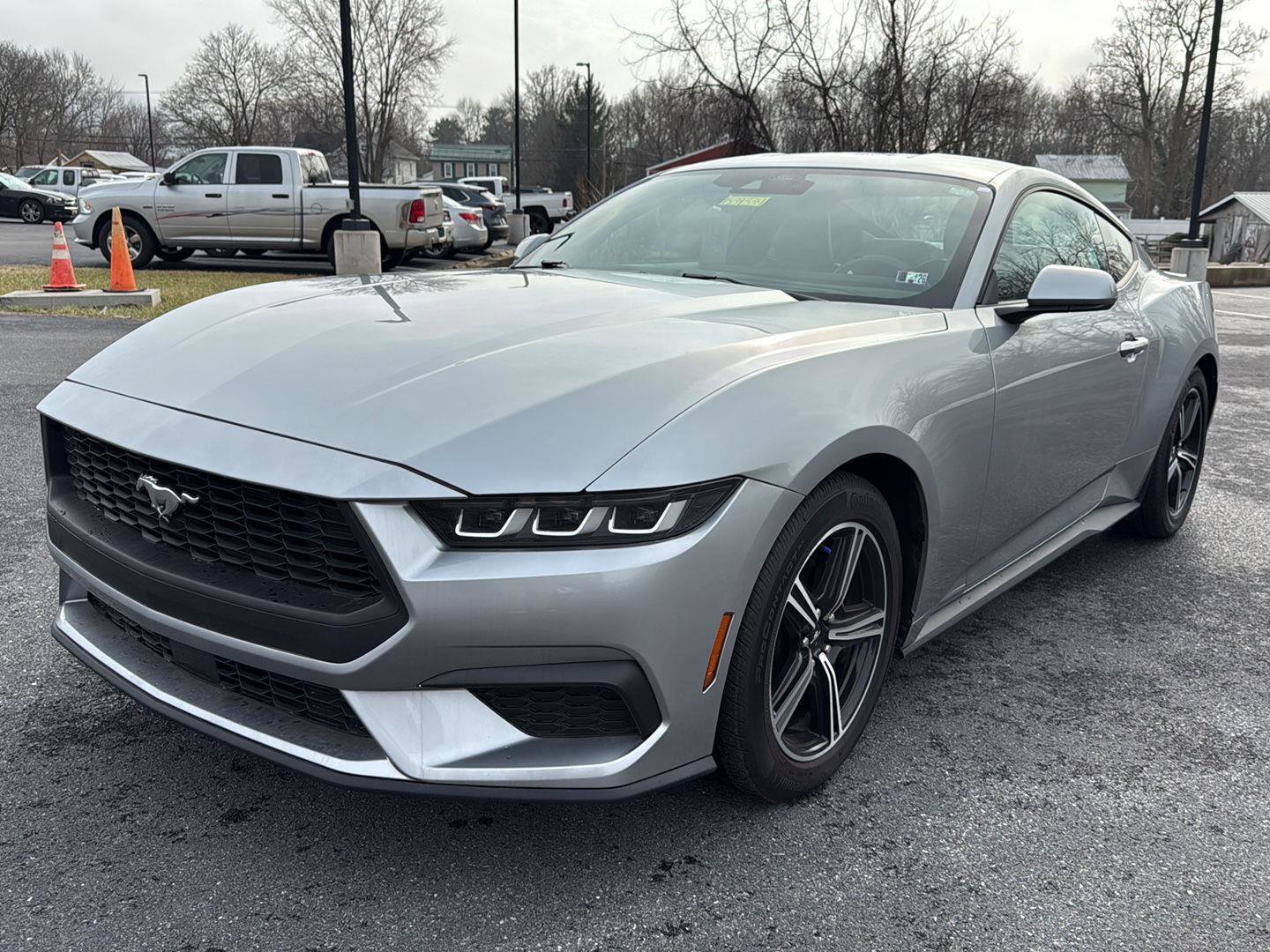 Used 2024 Ford Mustang Premium image 39