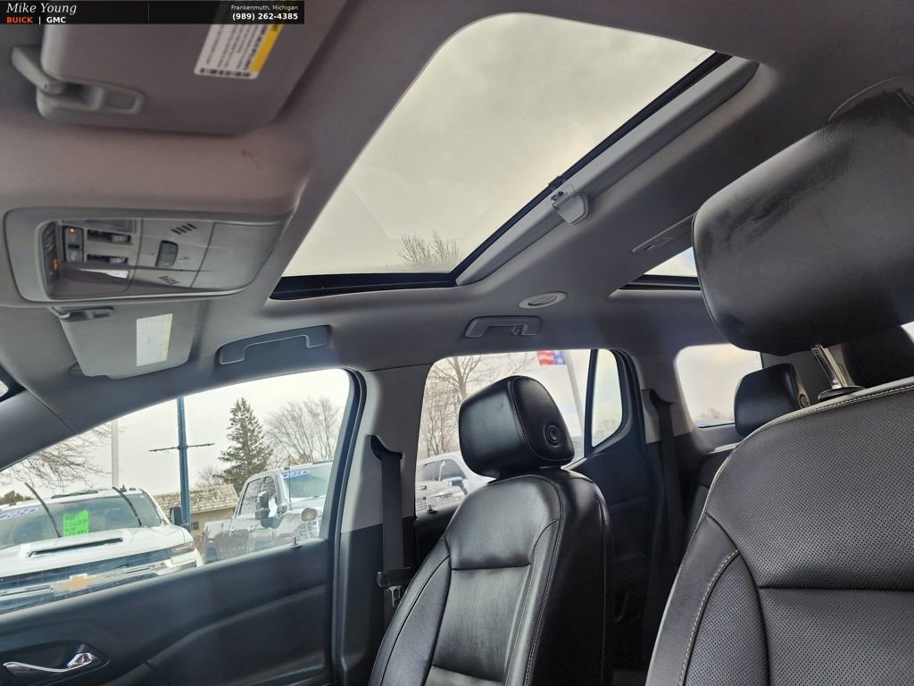 Used 2018 GMC Acadia SLT image 35