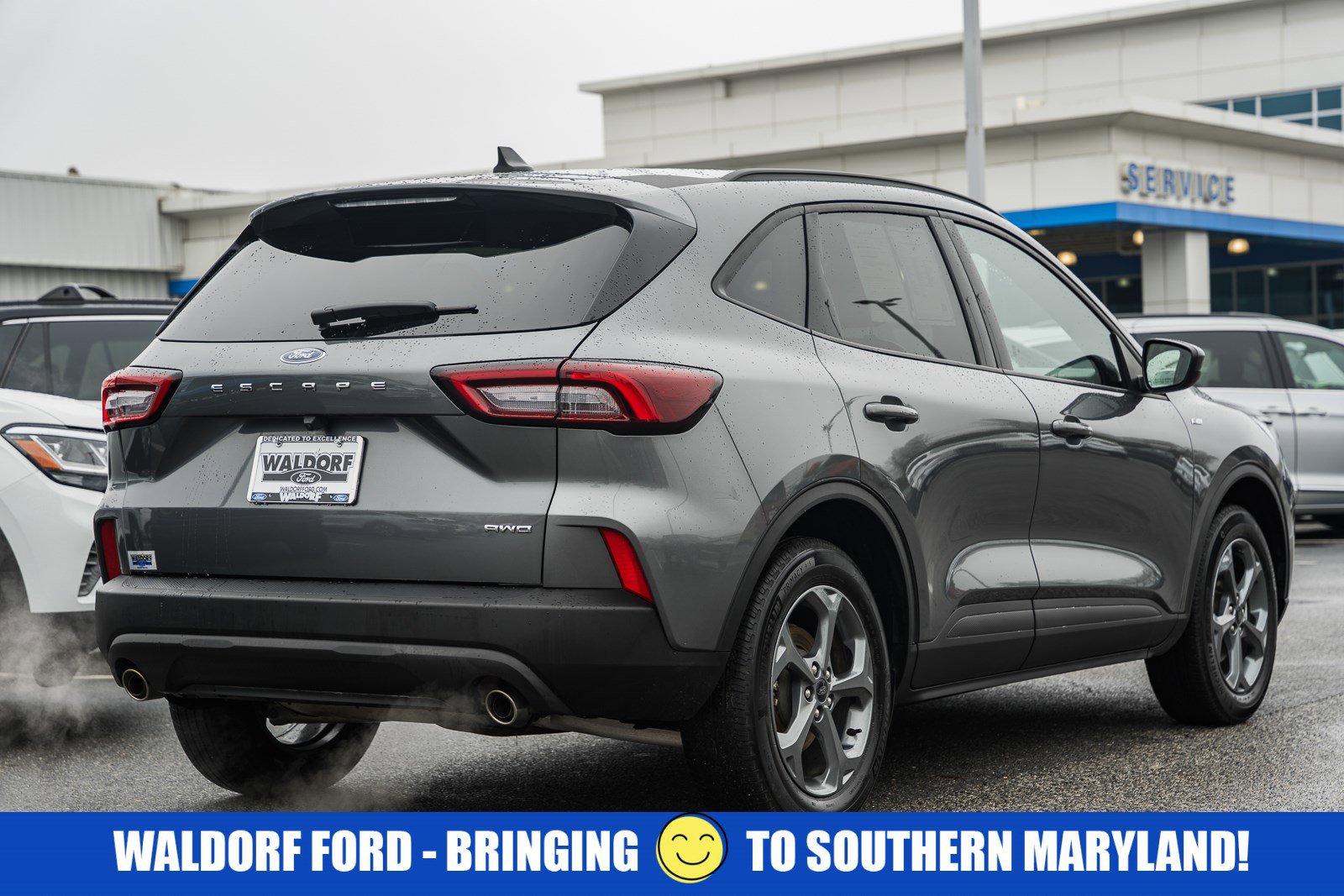 Used 2025 Ford Escape ST-Line Select AWD/4WD image 5