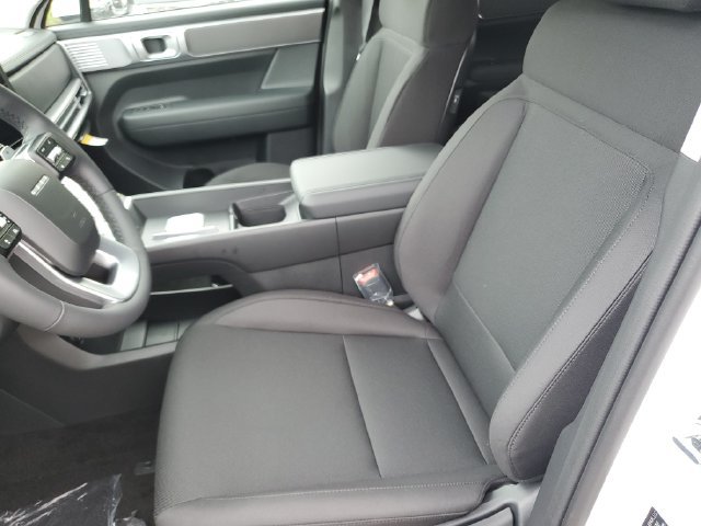New 2027 Hyundai Santa Fe SE FWD image 16