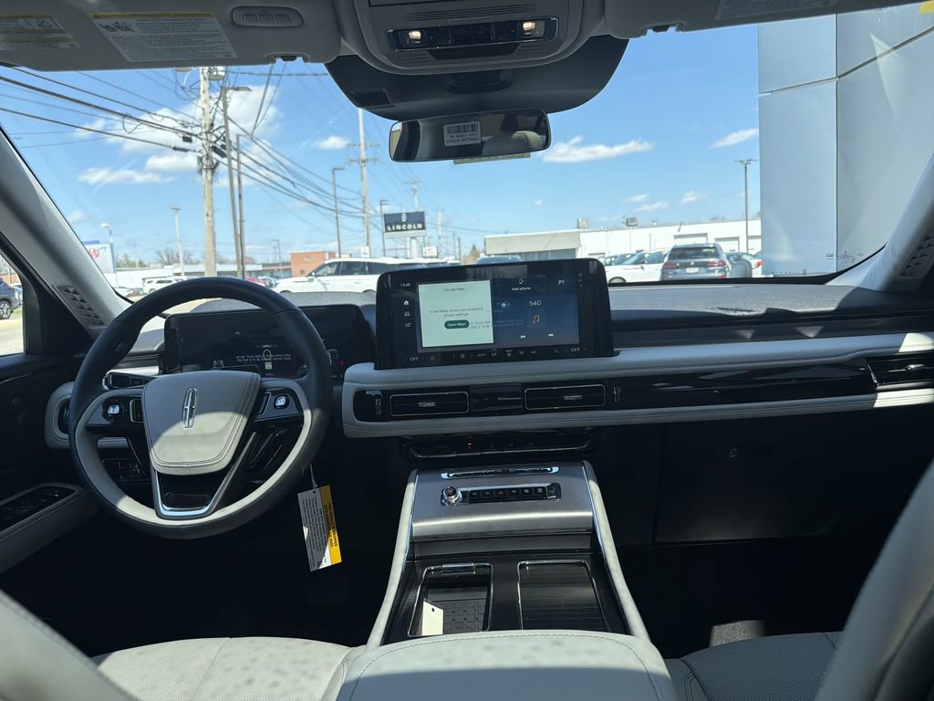 New 2026 Lincoln Aviator AWD image 10