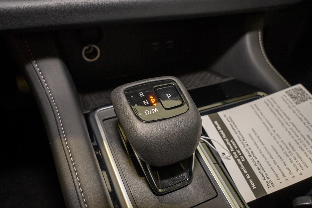 New 2026 Nissan Pathfinder SV image 19