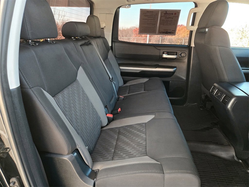Used 2017 Toyota Tundra SR5 image 29