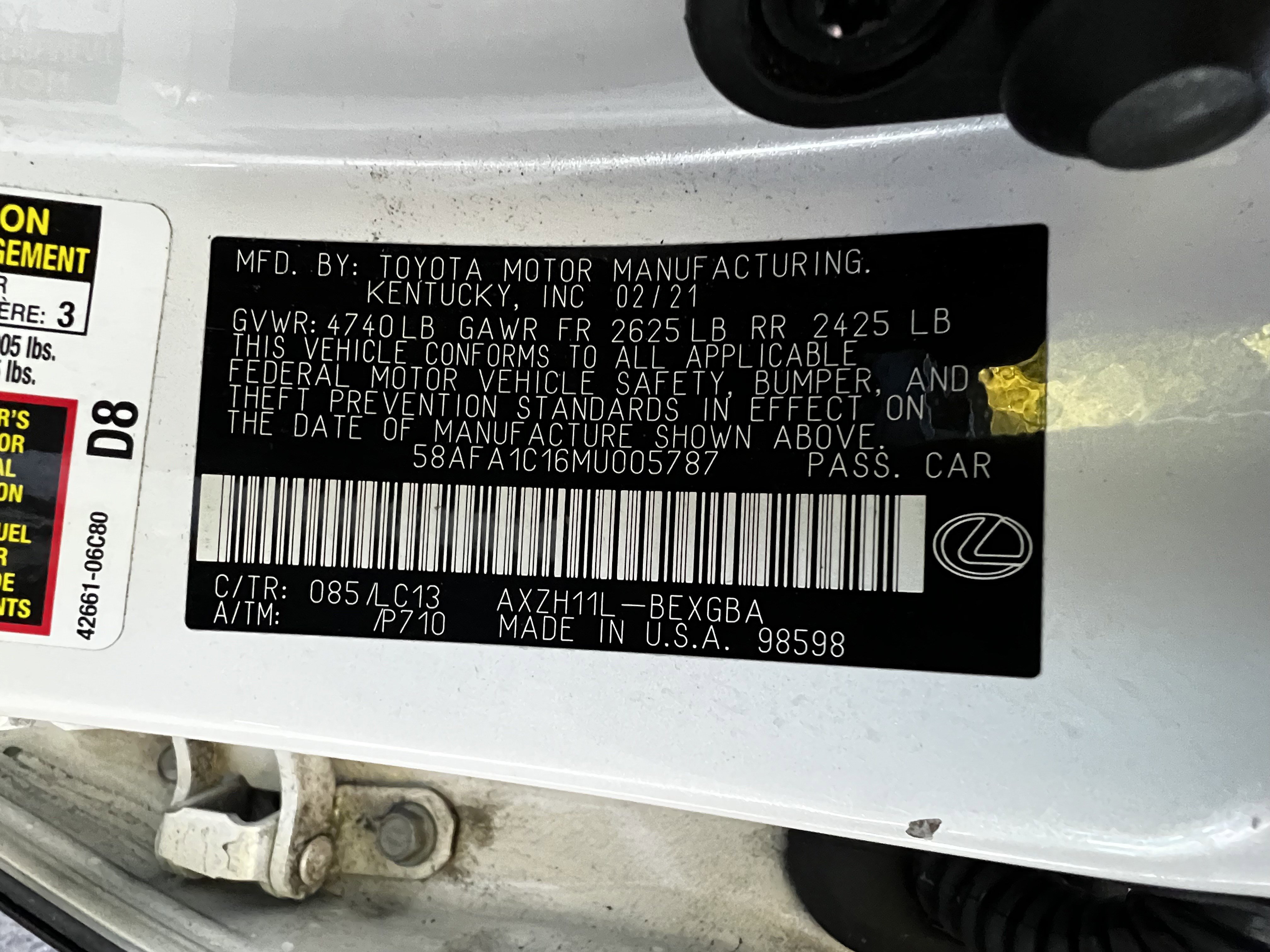 Used 2021 Lexus ES 300h Ultra Luxury w/ Accessory Package 2 image 51