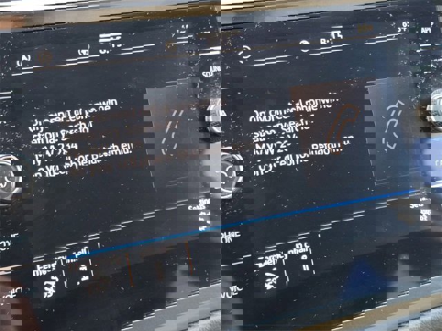 Used 2024 Volkswagen Tiguan S image 5