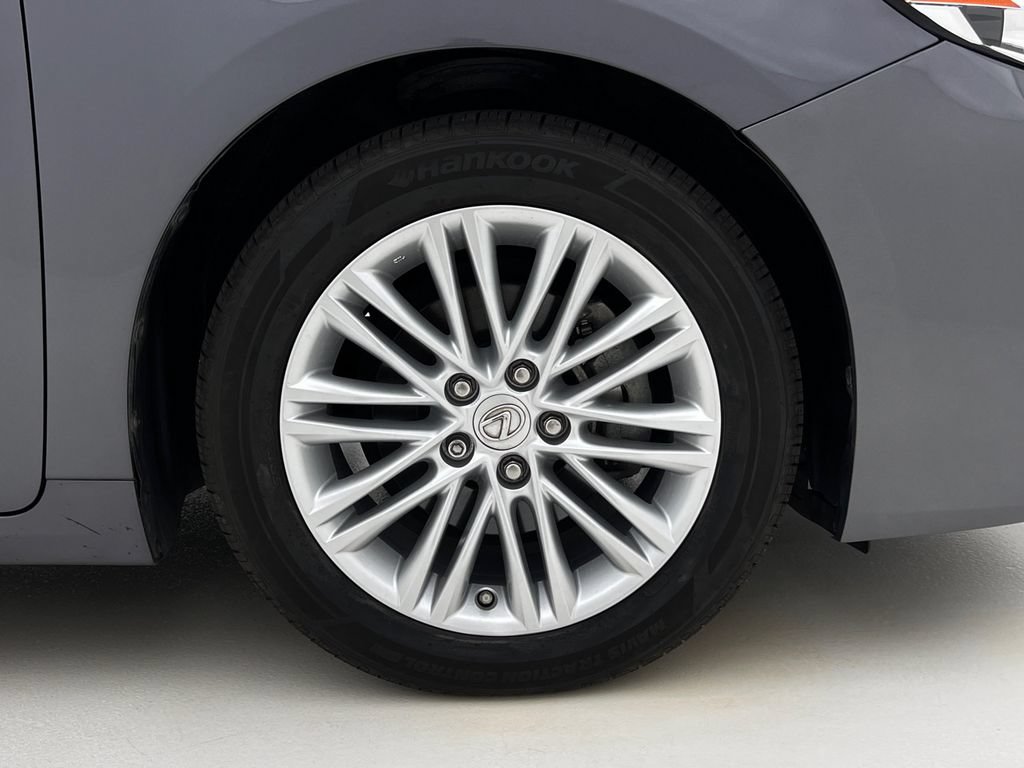 Used 2017 Lexus ES 350 w/ Premium Package FWD image 29