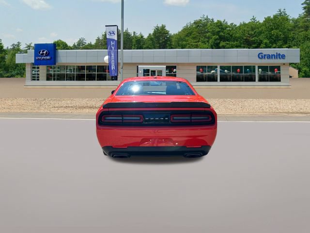 Used 2018 Dodge Challenger R/T w/ Blacktop Package RWD image 8